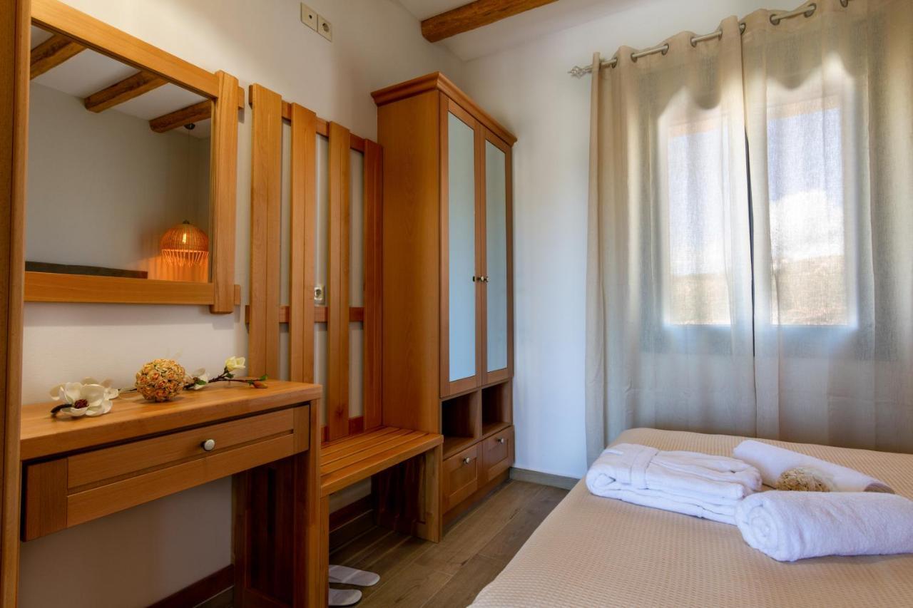 Aphrodite Stone Apartments Moudhros Экстерьер фото